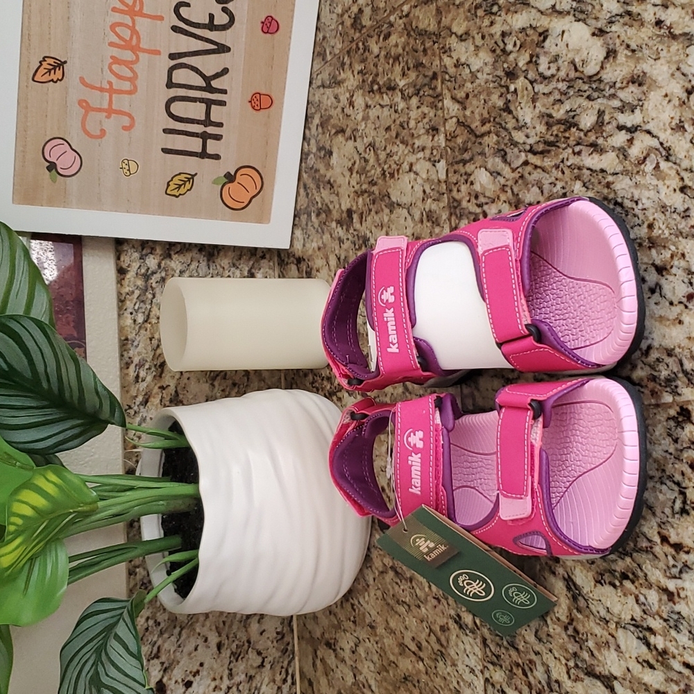 Kids Strapped Sandals